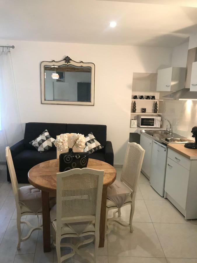 Chambre Familiale Du Couvent Narbonne Dış mekan fotoğraf